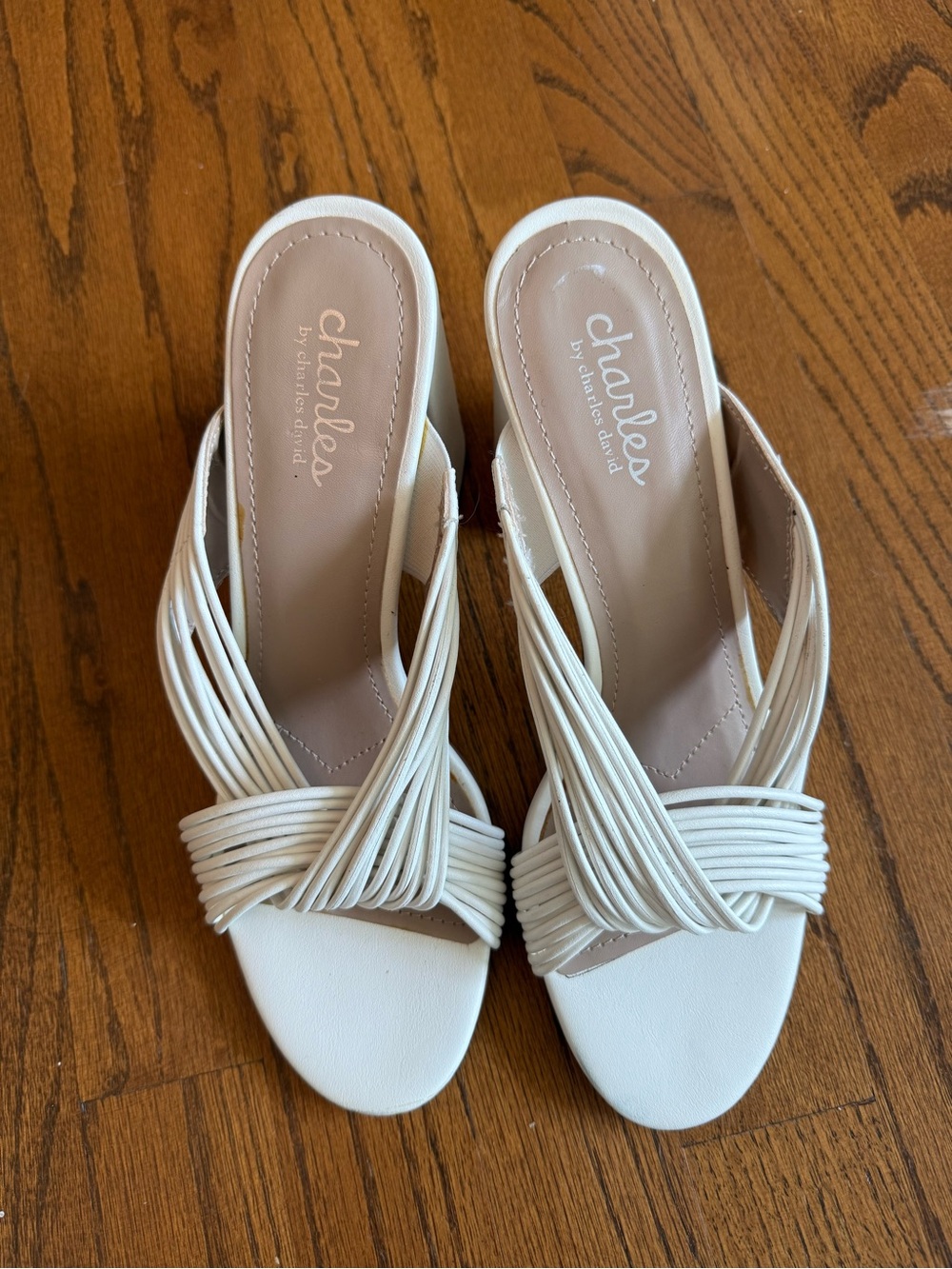 Charles by Charles David Ivory Strappy Block Heel Sandals Size 9